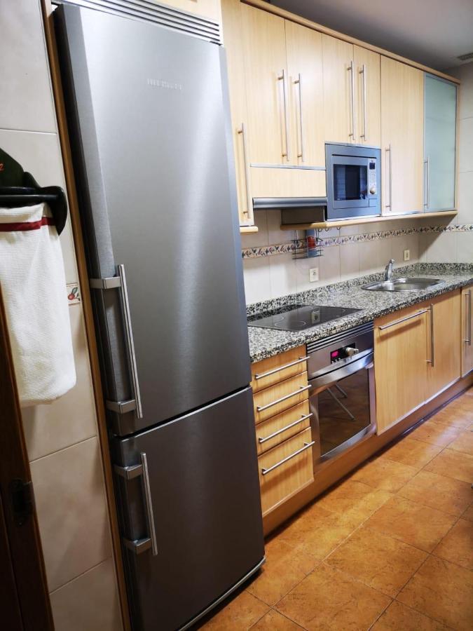 Apartamento , Wifi Y Garaje Cerca Del Centro Lägenhet Oviedo Exteriör bild